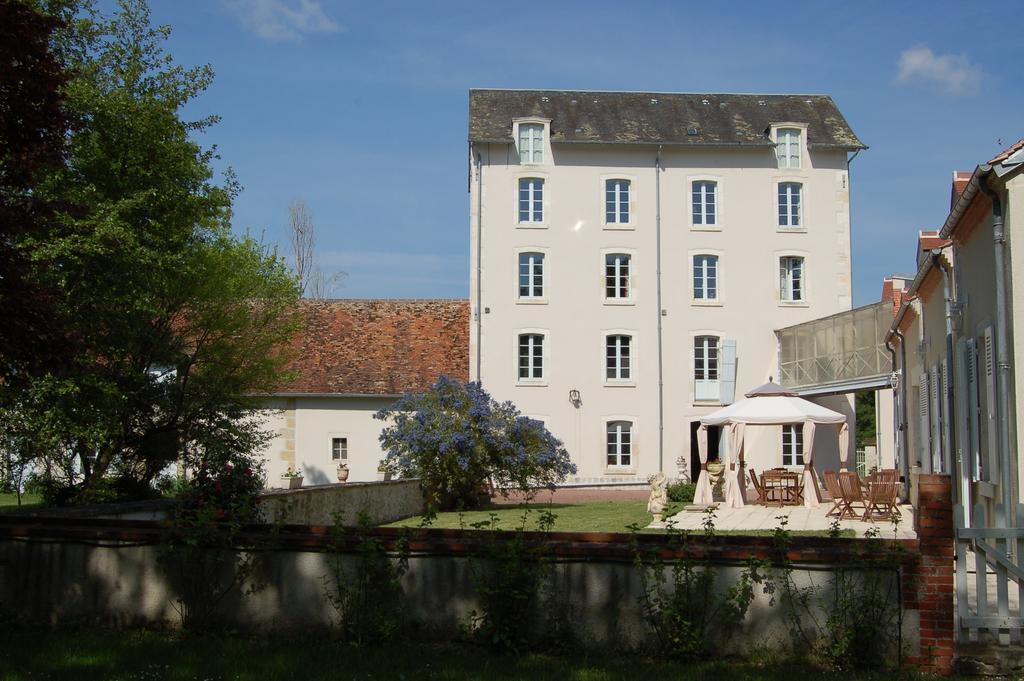 Vignoux-sur-Barangeon Le Moulin Neuf Bed & Breakfast エクステリア 写真