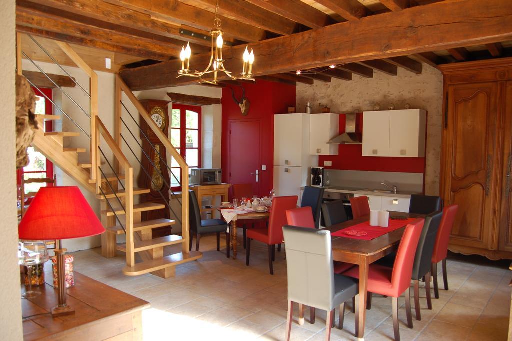 Vignoux-sur-Barangeon Le Moulin Neuf Bed & Breakfast エクステリア 写真