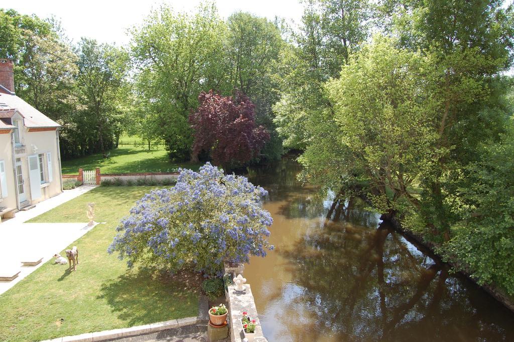 Vignoux-sur-Barangeon Le Moulin Neuf Bed & Breakfast 部屋 写真