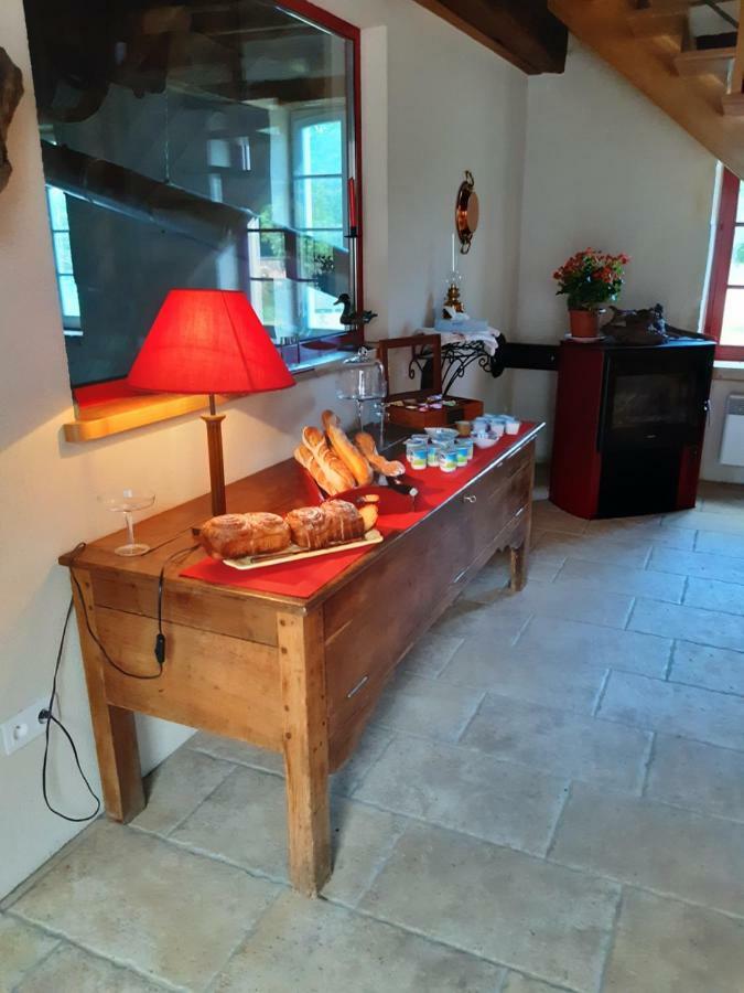 Vignoux-sur-Barangeon Le Moulin Neuf Bed & Breakfast エクステリア 写真
